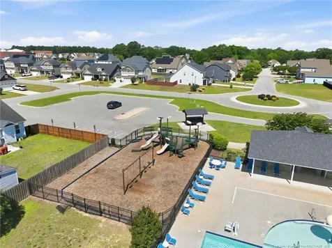 5348 Debut Avenue Hope Mills NC 28348