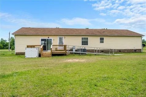 100 L Mcmillian Road Raeford NC 28376