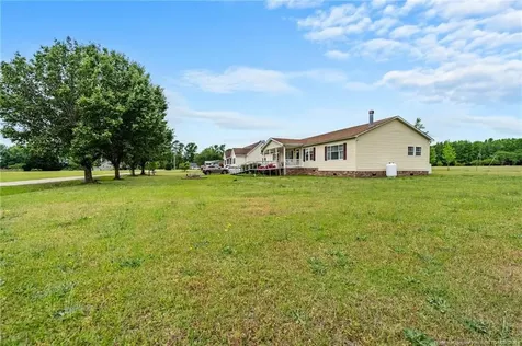 100 L Mcmillian Road Raeford NC 28376