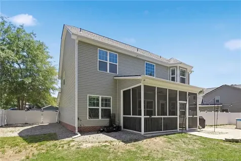 4308 Raccoon Path Fayetteville NC 28312