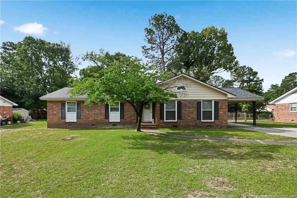 6228 Milford Road Fayetteville NC 28303