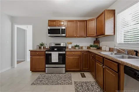 6228 Milford Road Fayetteville NC 28303