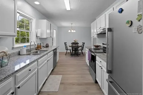 137 Fullers Way Aberdeen NC 28315