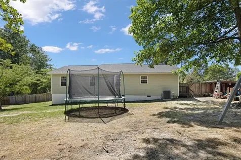 137 Fullers Way Aberdeen NC 28315
