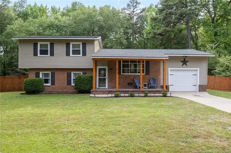 1607 Dolphin Street Spring Lake NC 28390