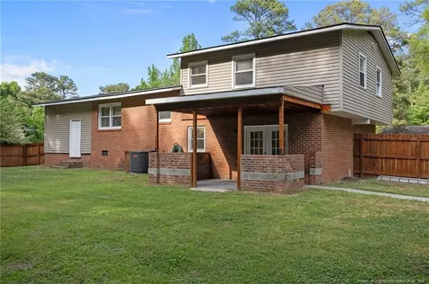 1607 Dolphin Street Spring Lake NC 28390