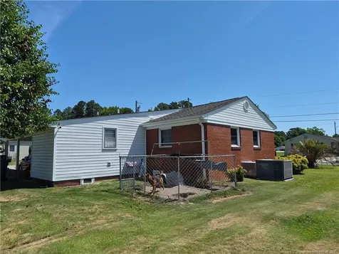 707 Madison Avenue Lumberton NC 28358