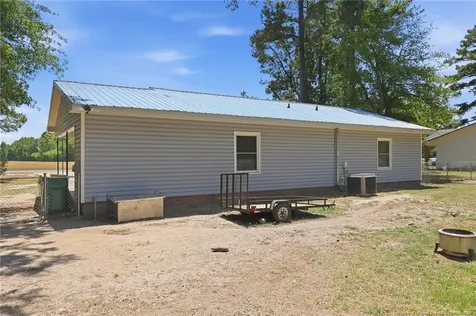 1950 Ava Road Autryville NC 28318