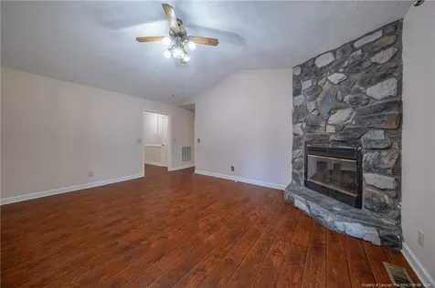 743 Warbler Place Vass NC 28394