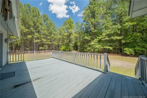 743 Warbler Place Vass NC 28394