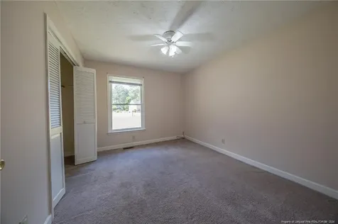 743 Warbler Place Vass NC 28394
