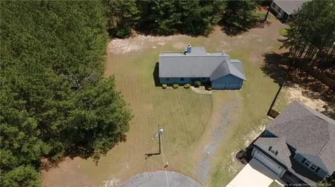 743 Warbler Place Vass NC 28394