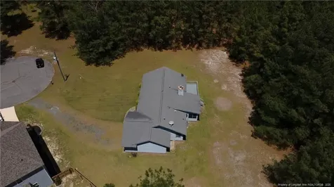 743 Warbler Place Vass NC 28394