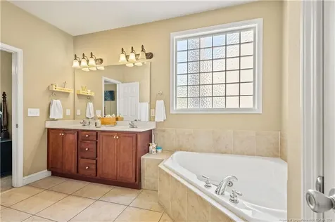 128 Lamplighter Way Spring Lake NC 28390
