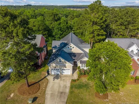 128 Lamplighter Way Spring Lake NC 28390