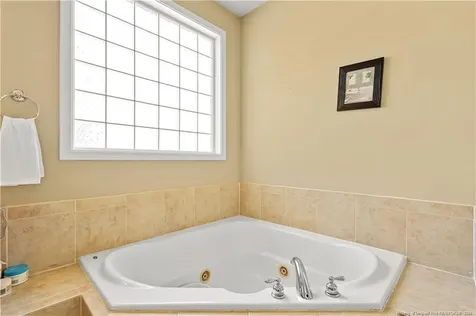 128 Lamplighter Way Spring Lake NC 28390