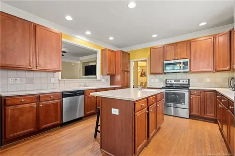 128 Lamplighter Way Spring Lake NC 28390