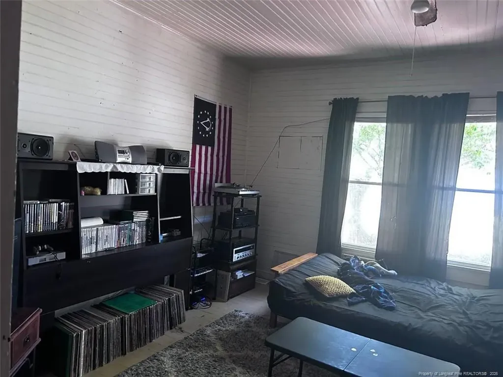 207 W 9th Avenue Lexington NC 27292