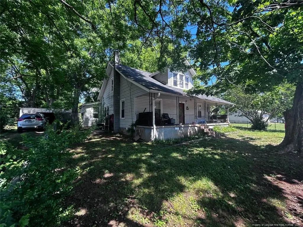207 W 9th Avenue Lexington NC 27292