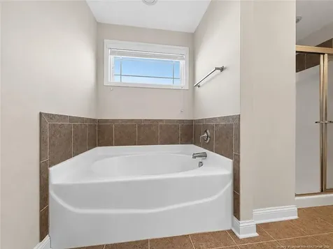 5216 Debut Avenue Hope Mills NC 28348