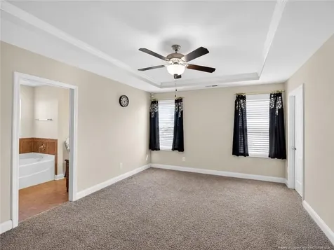 5216 Debut Avenue Hope Mills NC 28348
