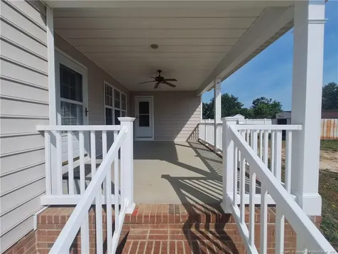 1941 Abbeydale Lane Fayetteville NC 28304