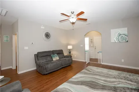 3028 Helmsman Drive Fayetteville NC 28306
