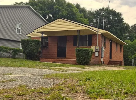 909 Rochester Drive Fayetteville NC 28305