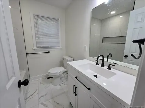 4909 Walnut Drive Fayetteville NC 28304