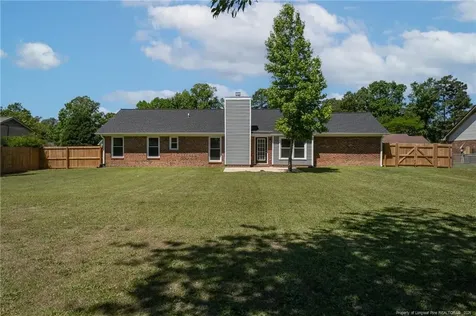139 Thornbird Drive Raeford NC 28376