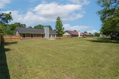 139 Thornbird Drive Raeford NC 28376