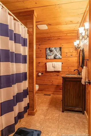 105 Lakewood Drive Aberdeen NC 28315