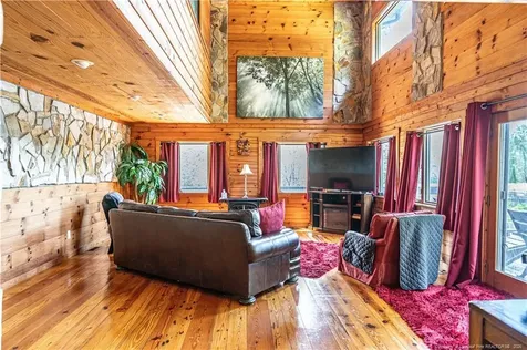 105 Lakewood Drive Aberdeen NC 28315