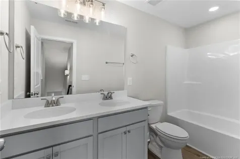 7823 Iron Court Fayetteville NC 28306