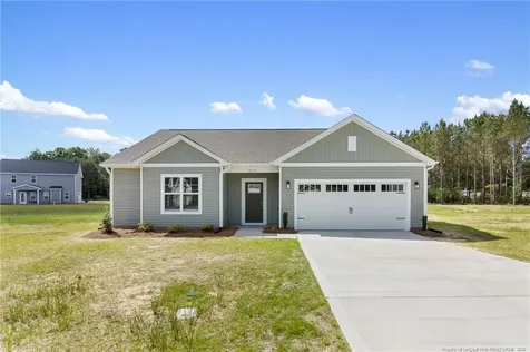7819 Iron Court Fayetteville NC 28306