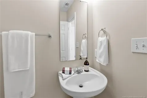 5202 Woodpecker Drive Hope Mills NC 28348