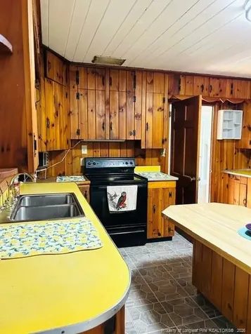 504 W 30th Street Lumberton NC 28358