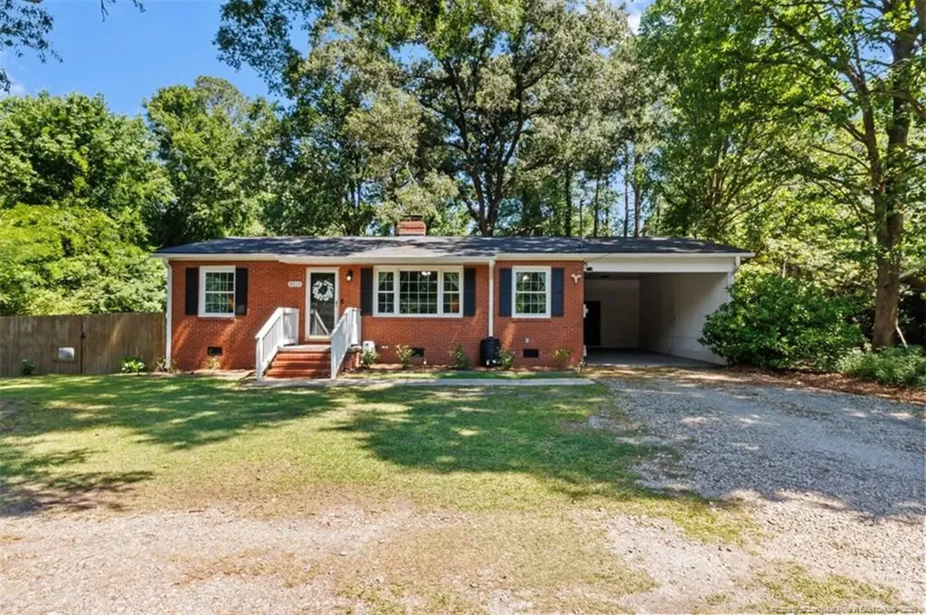 3255 Sunnyside School Road Fayetteville NC 28312