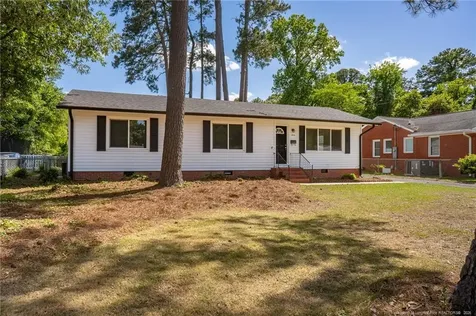 1813 Manteo Street Fayetteville NC 28303