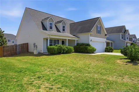2037 Gray Goose Loop Fayetteville NC 28306