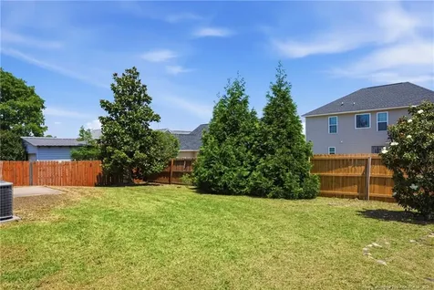 2037 Gray Goose Loop Fayetteville NC 28306