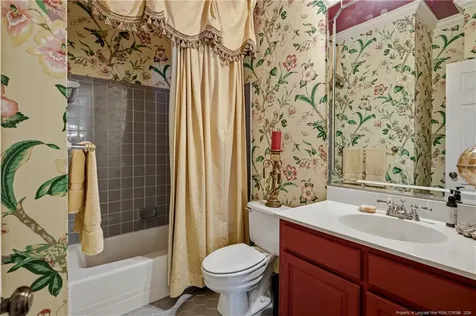 713 Marketview Court Fayetteville NC 28301