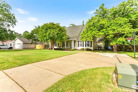 3475 Sugar Cane Circle Fayetteville NC 28303