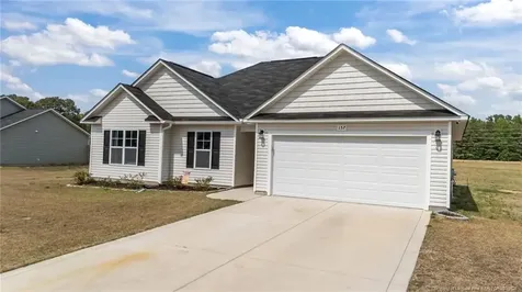 157 Presley Street Raeford NC 28376