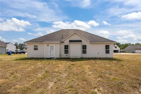 157 Presley Street Raeford NC 28376