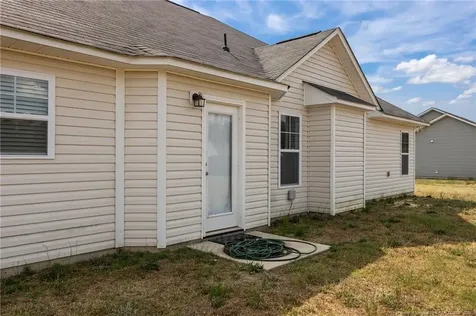157 Presley Street Raeford NC 28376