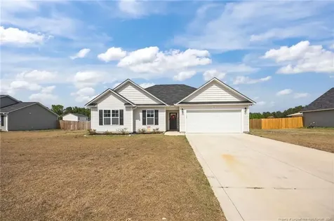 157 Presley Street Raeford NC 28376