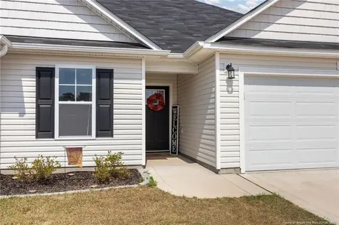 157 Presley Street Raeford NC 28376