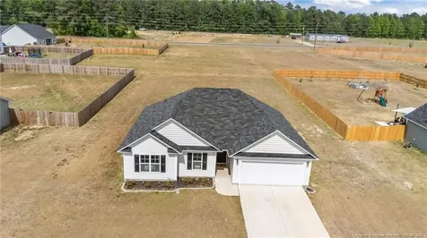 157 Presley Street Raeford NC 28376