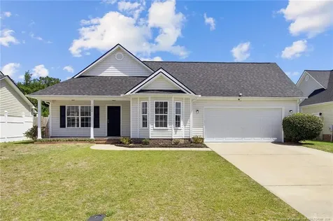 1424 Avoncroft Drive Fayetteville NC 28306